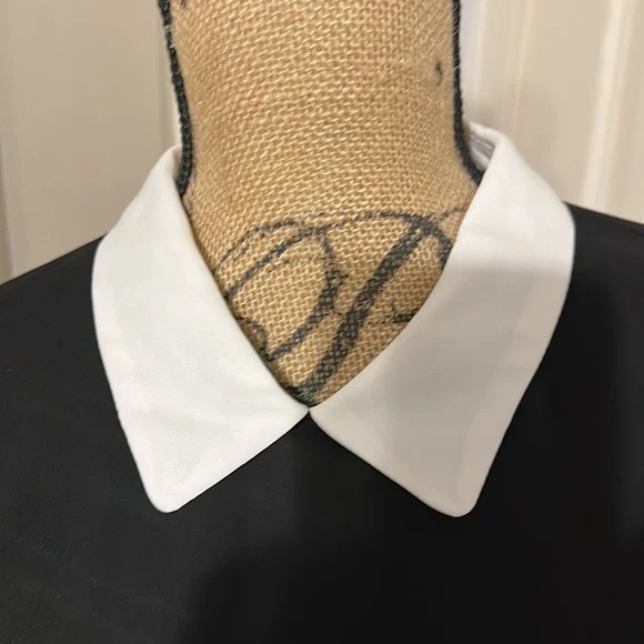 Elle Blouse - Picture 4 of 8